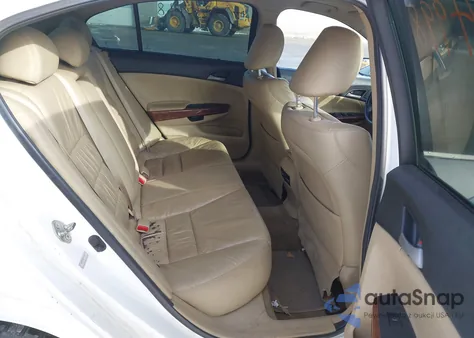 2011 Honda Accord 3.5 Ex-L from USA, damaged, VIN 1HGCP3F84BA031578